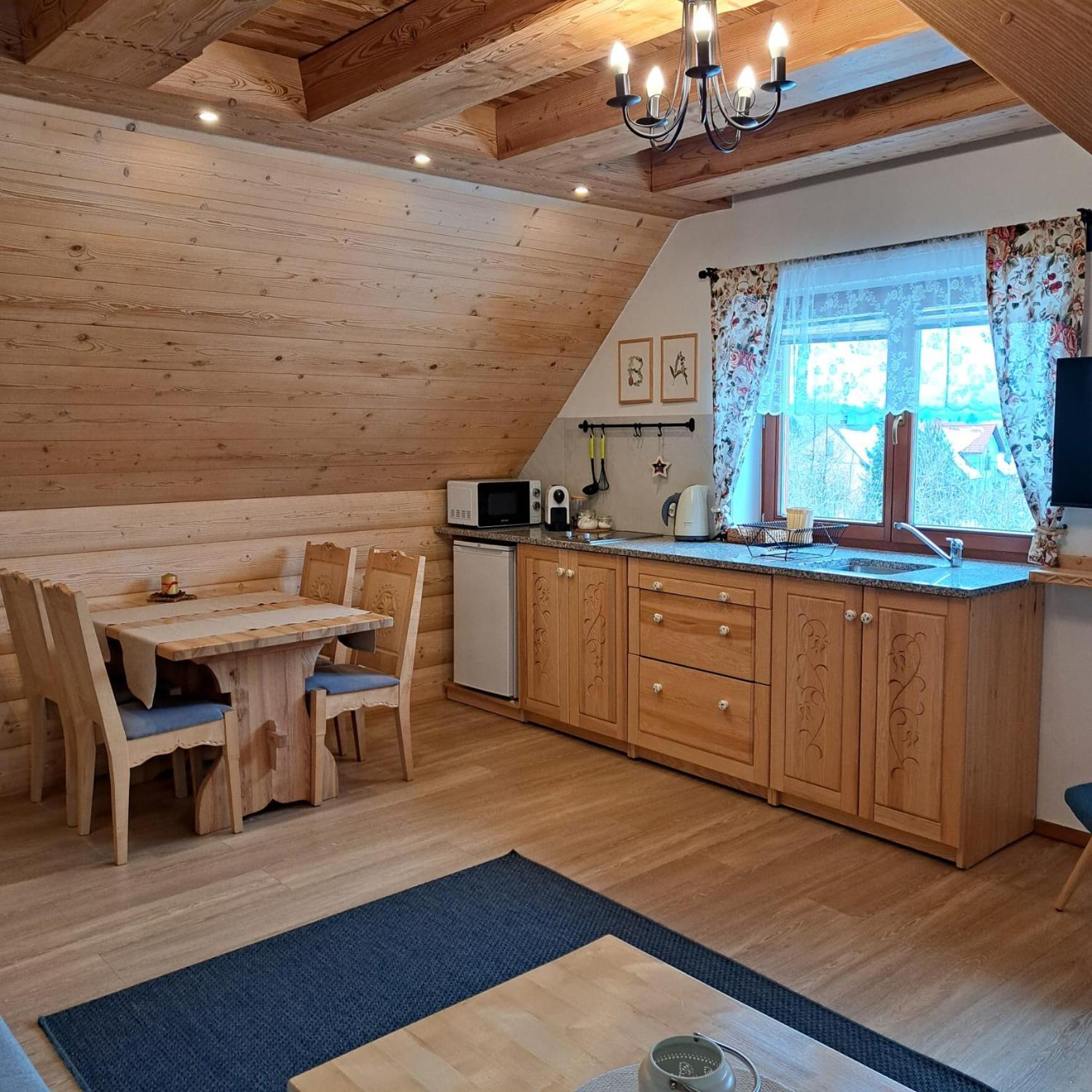 Apartamenty Ancymon Wegierska Gorka Bagian luar foto