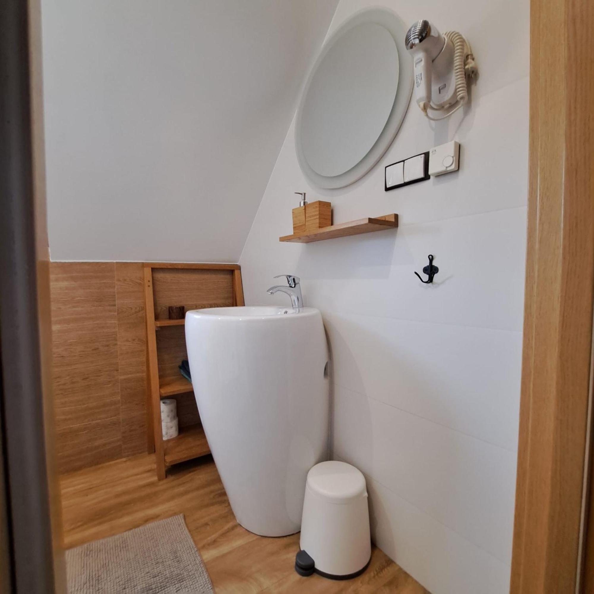 Apartamenty Ancymon Wegierska Gorka Bagian luar foto